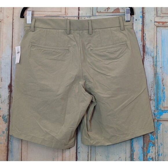 Gap Womens Size 28 Olive Flat Front 8" Tech Mid Rise Slash Pocket Chino Shorts - Picture 4 of 7